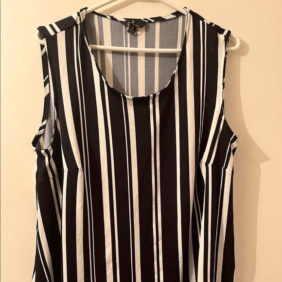 Jessica, joe fresh - Picture 2 of 4